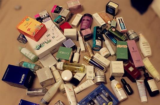 廚房日用品網(wǎng)絡(luò)營銷推廣策略——以南京風(fēng)和日麗日用百貨為例